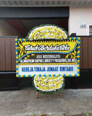 Papan Bunga Duka di Kepenuhan